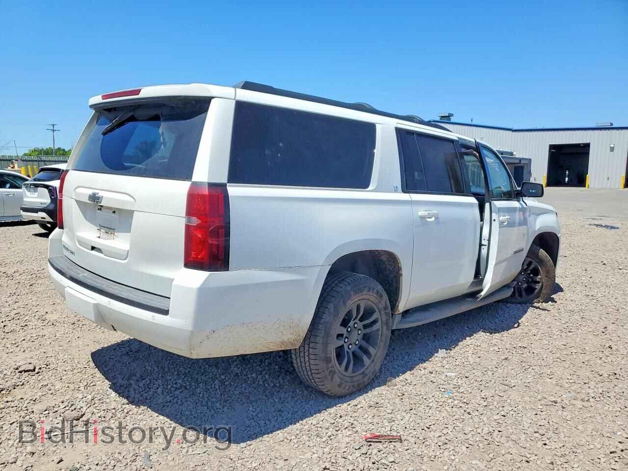 2019 CHEVROLET SUBURBAN - VIN: 1GNSKHKC6KR347329 - Фото 3