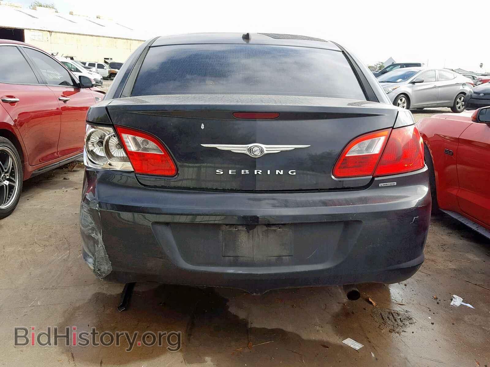 2010 CHRYSLER SEBRING - VIN: 1C3CC5FB3AN219019 - Фото 9