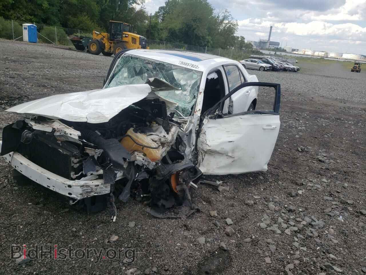 2014 CHRYSLER 300 - VIN: 2C3CCABG9EH273062 - Фото 2