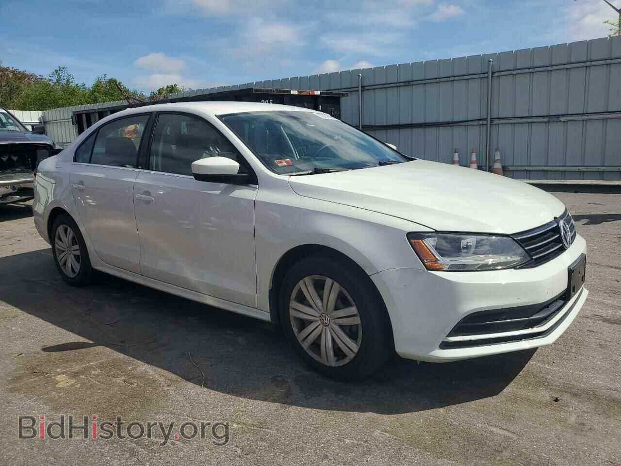 2017 VOLKSWAGEN JETTA - VIN: 3VW2B7AJXHM235448 - Фото 4