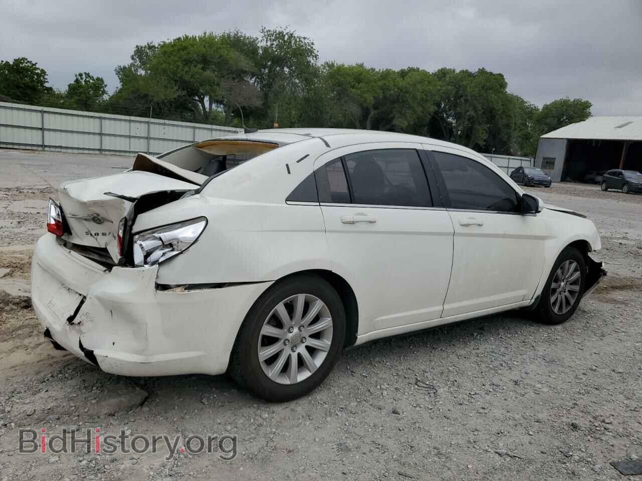 2010 CHRYSLER SEBRING - VIN: 1C3CC5FB0AN228292 - Фото 3