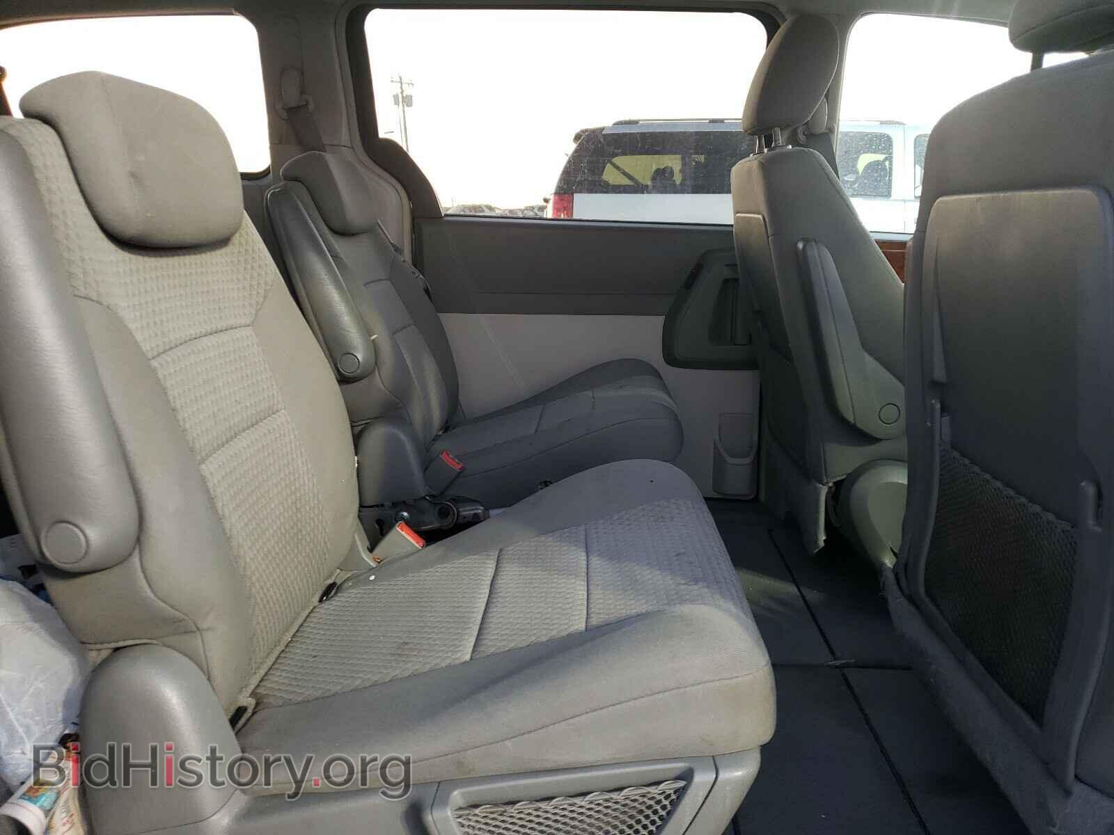 2009 CHRYSLER MINIVAN - VIN: 2A8HR54199R512117 - Фото 6