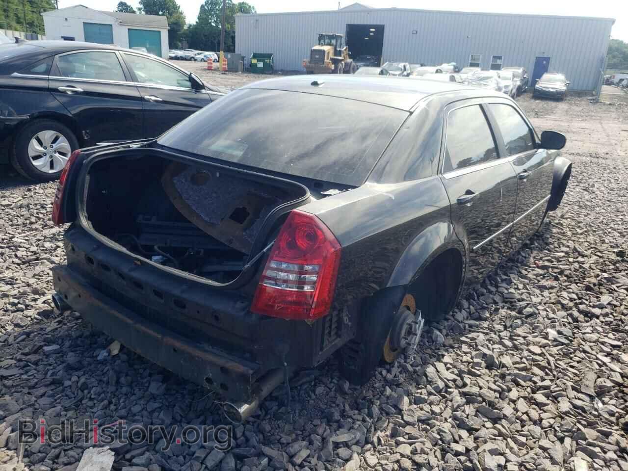 2006 CHRYSLER 300 - VIN: 2C3LA73WX6H257498 - Photo 4