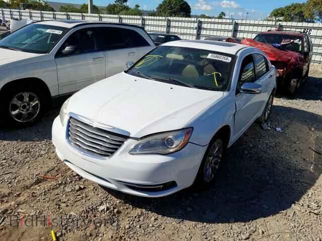 2011 CHRYSLER 200 - VIN: 1C3BC2FB4BN571988 - Photo 2