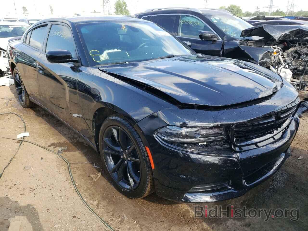 Photo 2C3CDXHG4JH157530 - DODGE CHARGER 2018