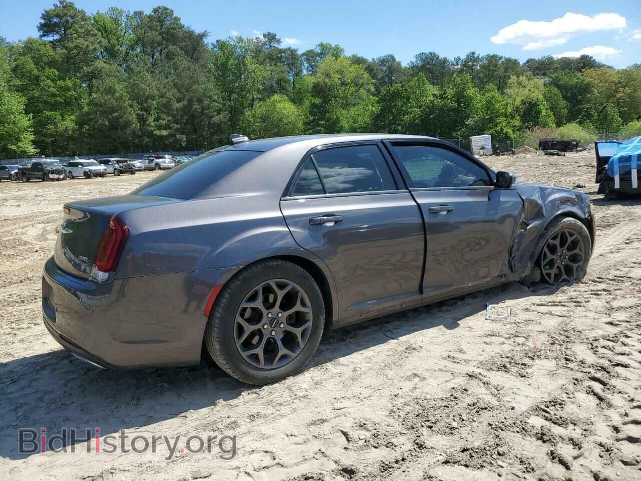 2018 CHRYSLER 300 - VIN: 2C3CCAGG8JH300030 - Фото 3