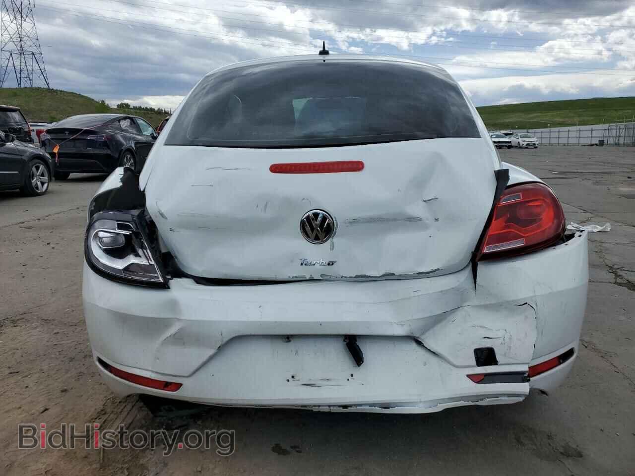 2017 VOLKSWAGEN BEETLE - VIN: 3VWF17AT7HM615630 - Фото 6