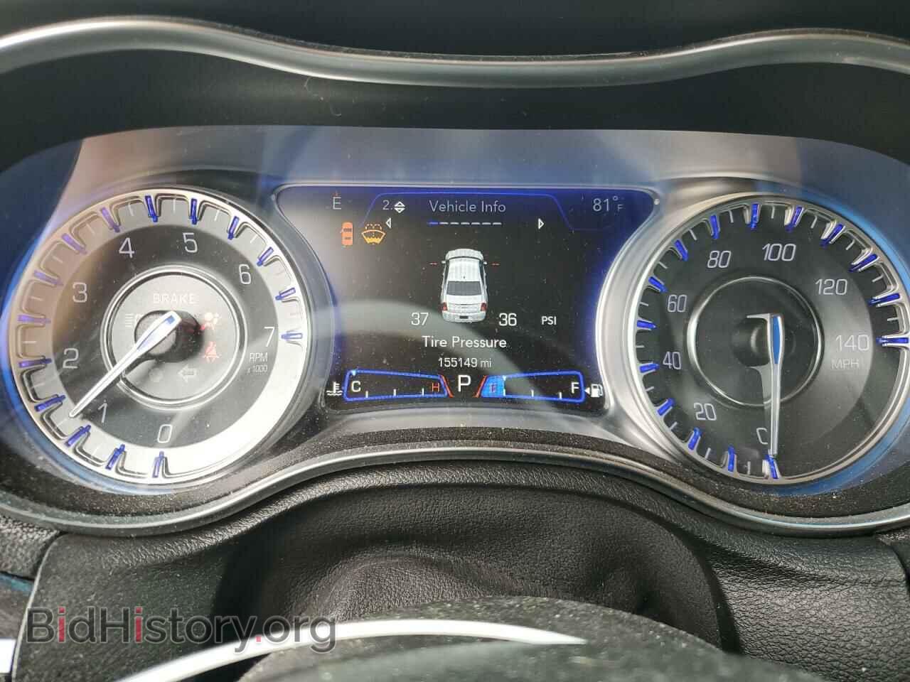 2019 CHRYSLER 300 - VIN: 2C3CCAAG1KH610336 - Фото 9