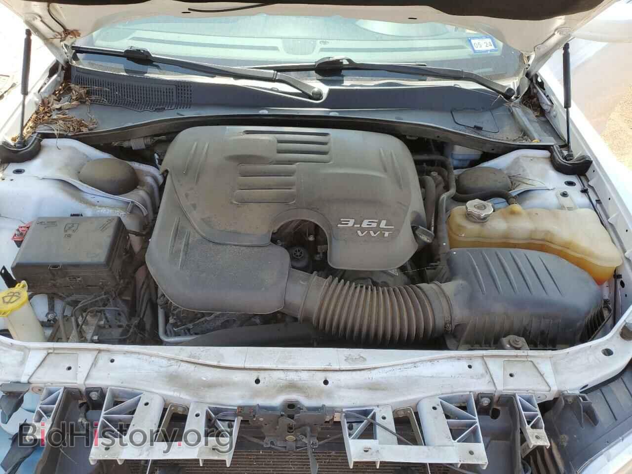 2014 CHRYSLER 300 - VIN: 2C3CCAAG6EH200653 - Фото 11