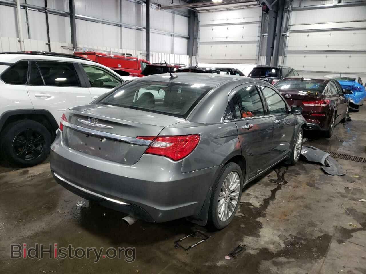2012 CHRYSLER 200 - VIN: 1C3CCBCB6CN132236 - Фото 4