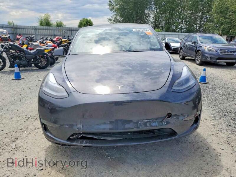 2024 Tesla MODEL Y (VIN 7SAYGAEE6RF102106) — фото 5 из 13