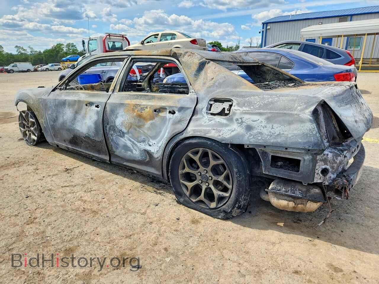 2015 CHRYSLER 300 - VIN: 2C3CCAGG2FH899742 - Photo 2