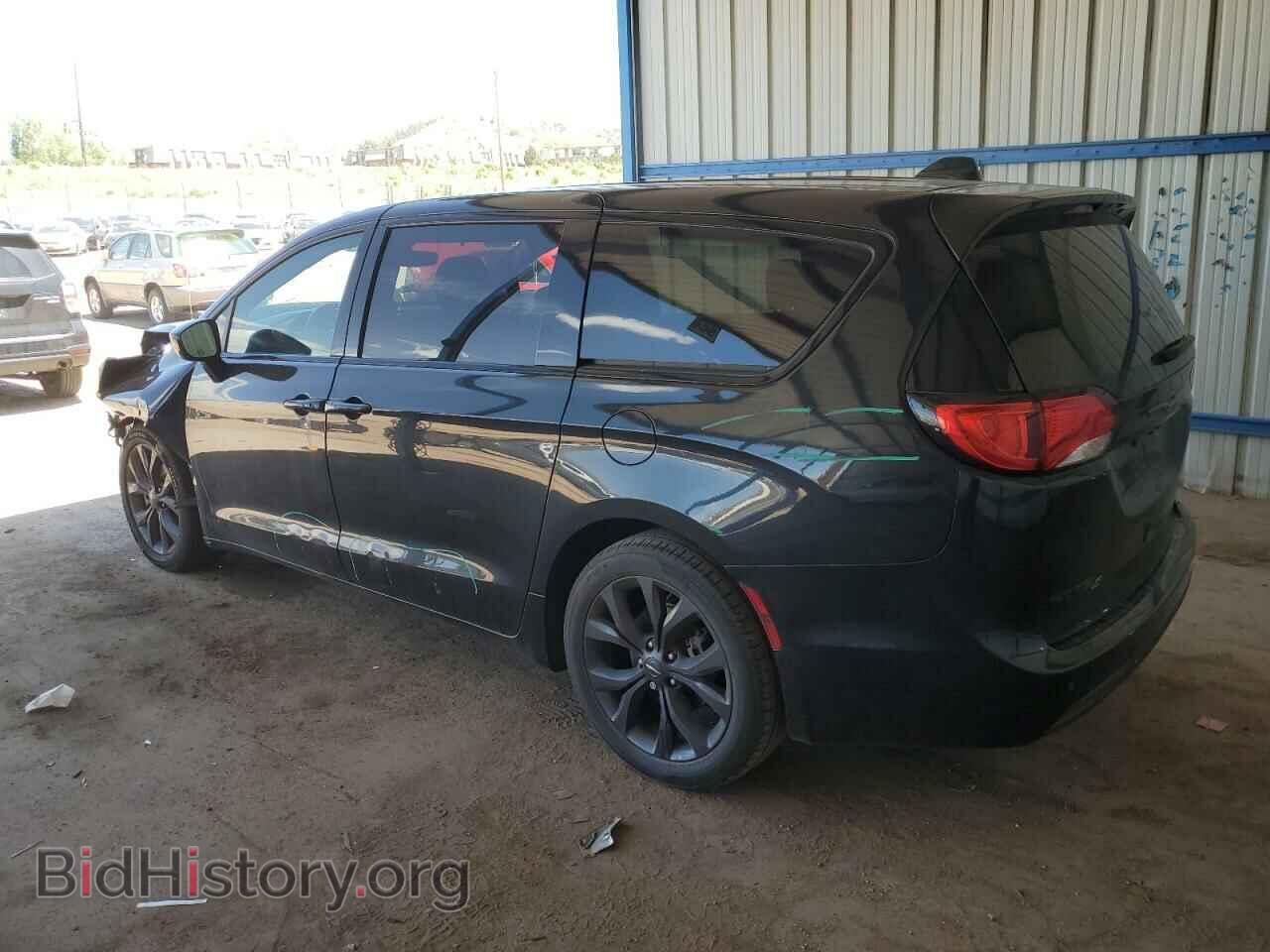 2019 CHRYSLER PACIFICA - VIN: 2C4RC1FG7KR633371 - Фото 2