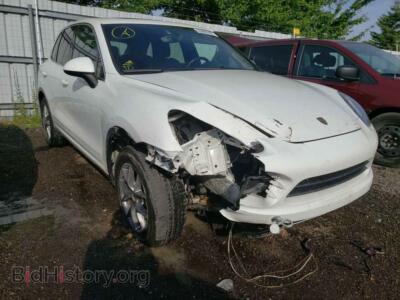 2012 Porsche CAYENNE, white — VIN WP1AA2A27CLA08983, Copart