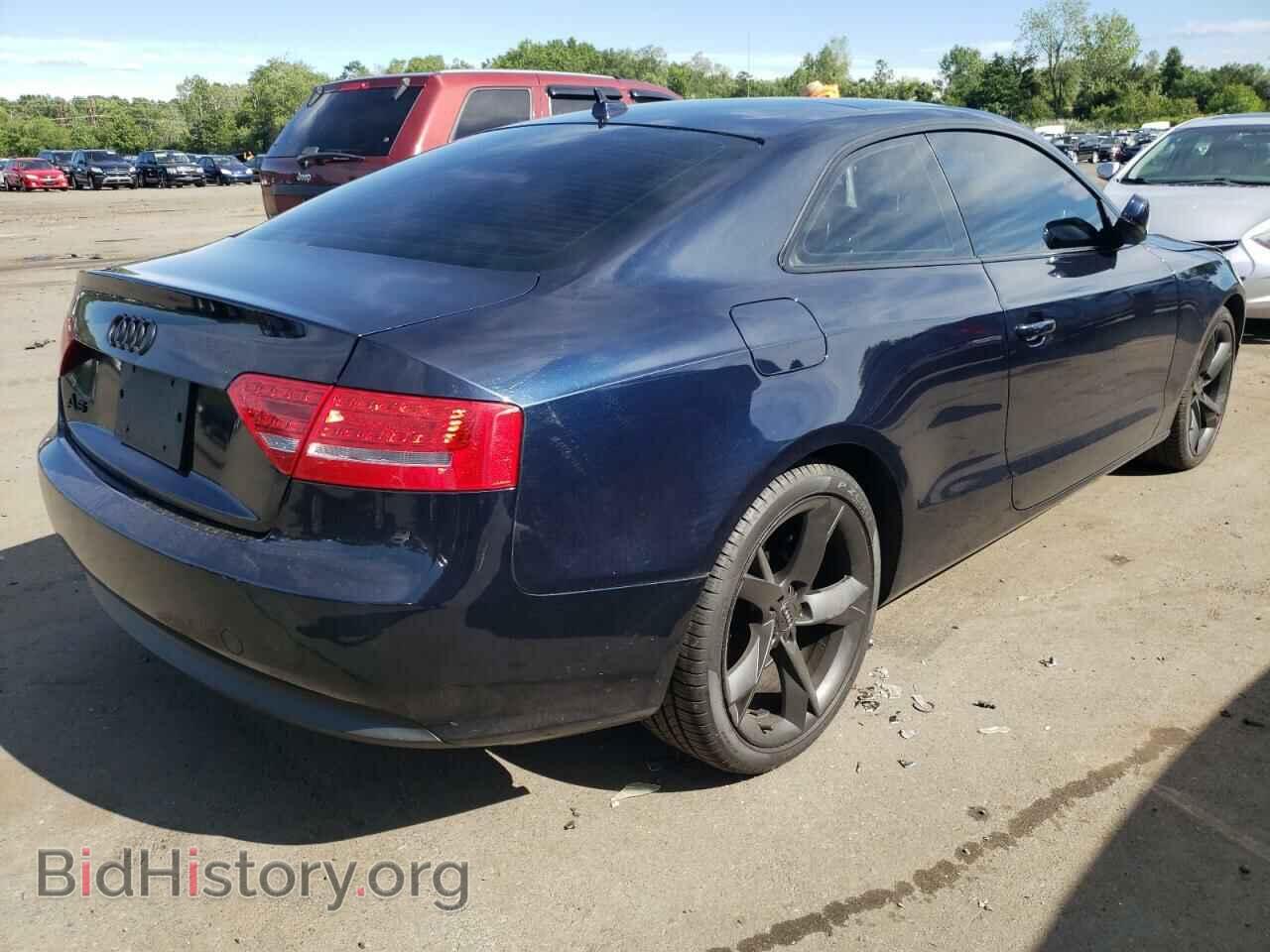 2010 AUDI A5 - VIN: WAULFAFR8AA056591 - Фото 4