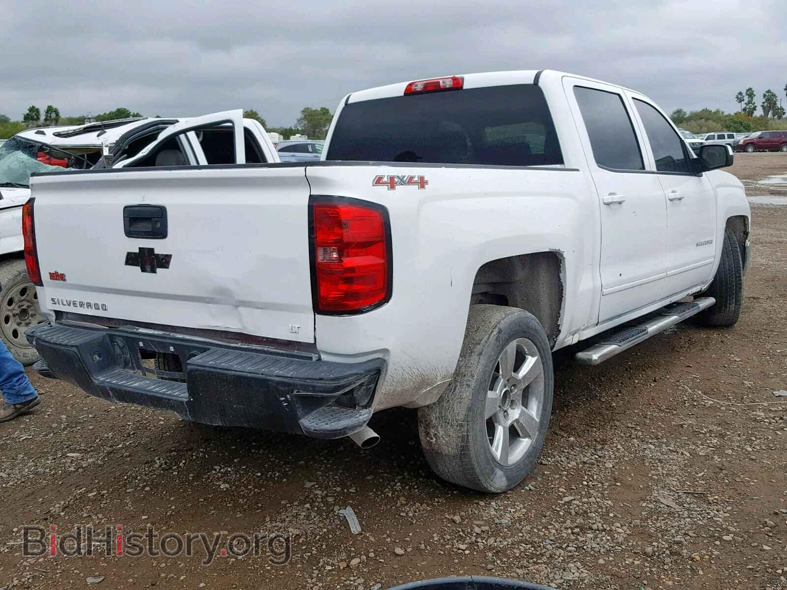 2017 CHEVROLET SILVERADO - VIN: 3GCUKREC7HG109727 - Фото 4