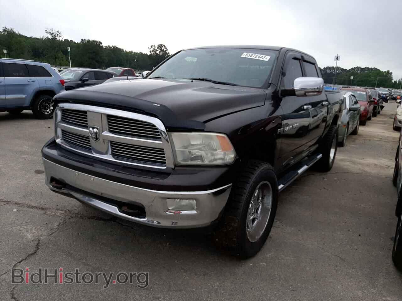 2011 DODGE RAM 1500 - VIN: 1D7RB1CT3BS582203 - Фото 2