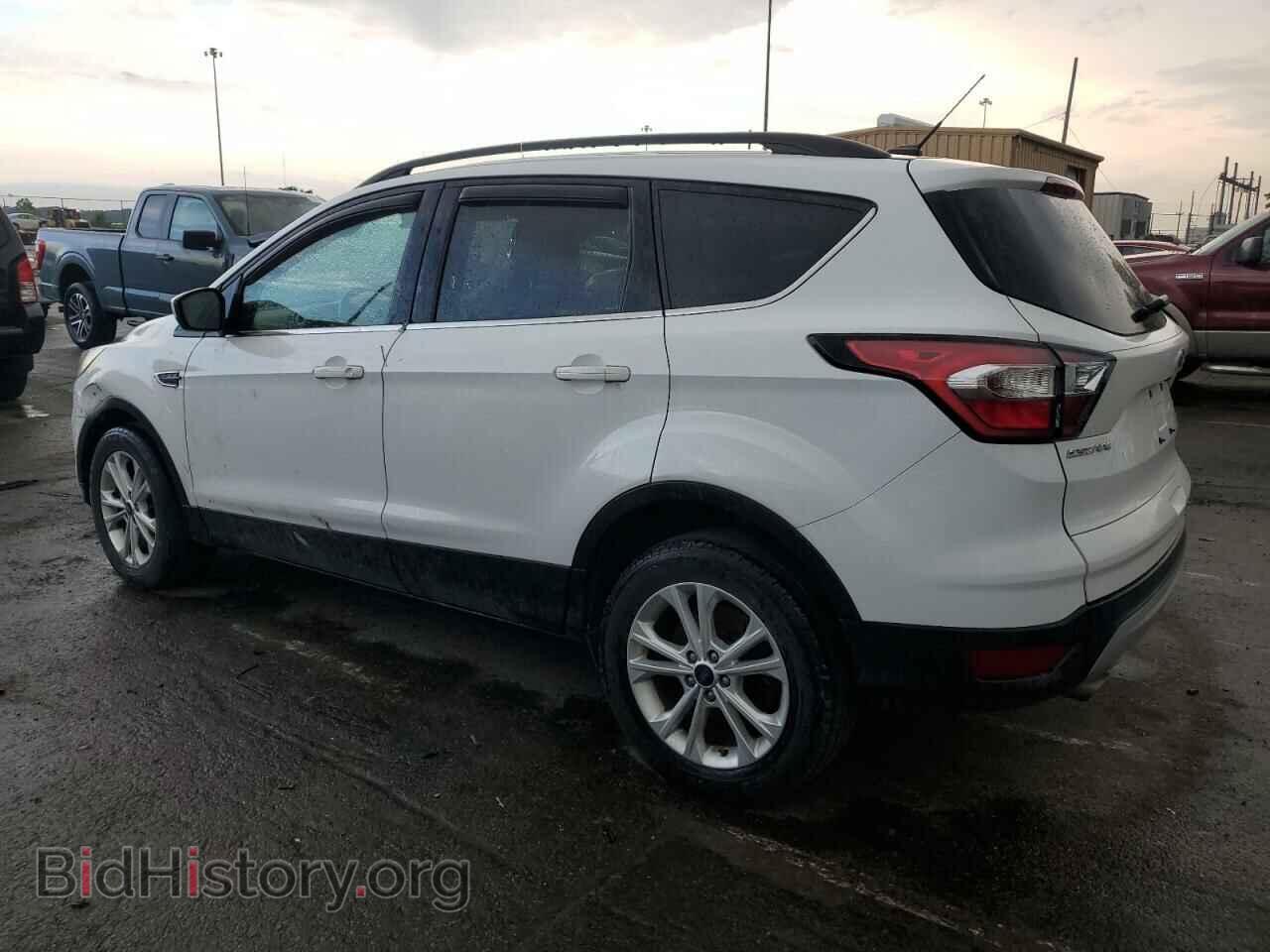 2017 FORD ESCAPE - VIN: 1FMCU0G96HUC04548 - Фото 2