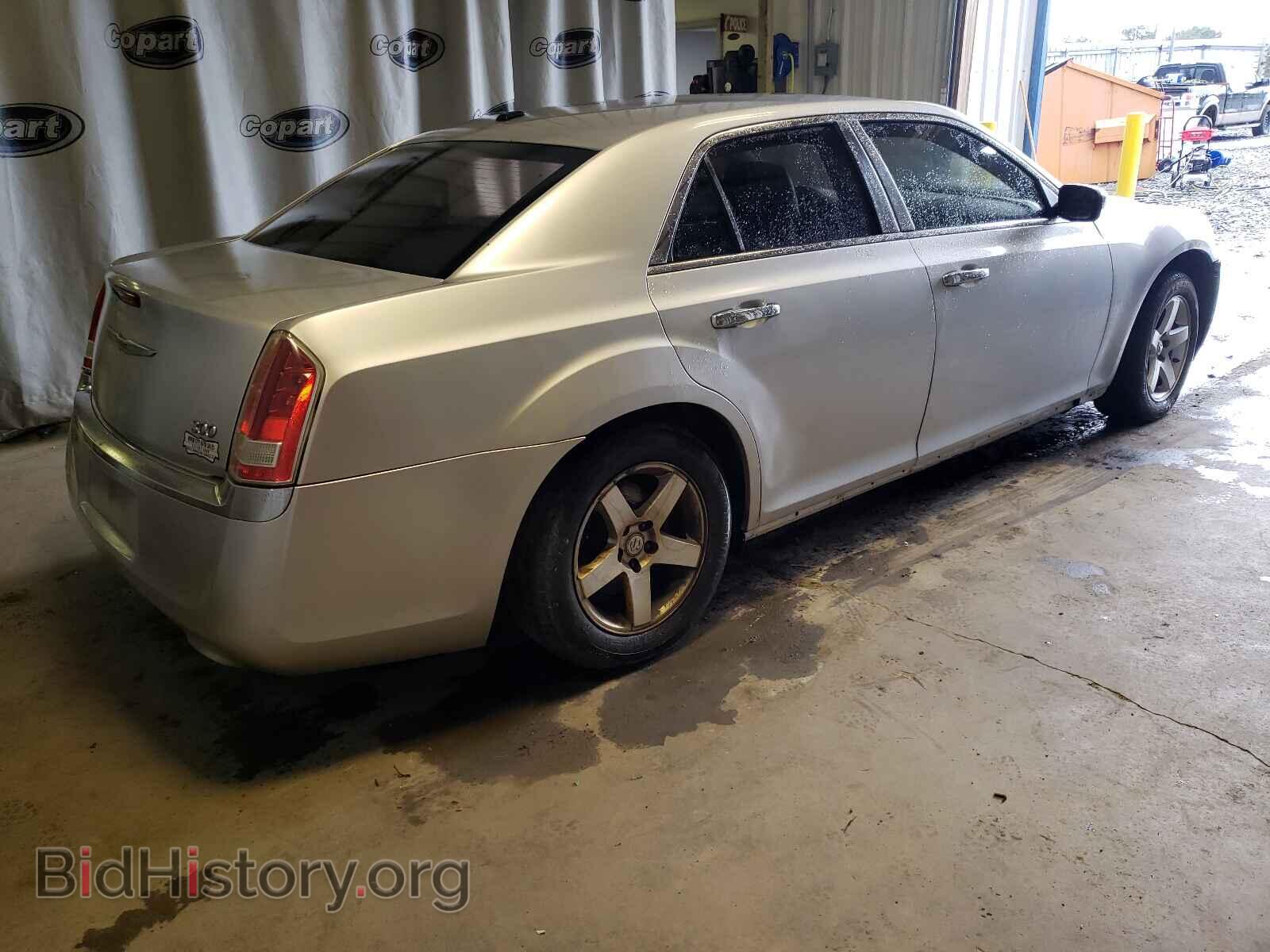 2012 CHRYSLER 300 - VIN: 2C3CCACG5CH192443 - Фото 4