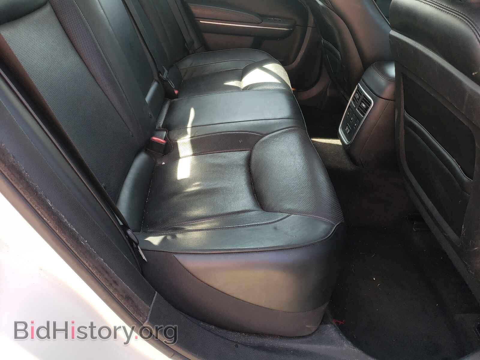 2016 CHRYSLER 300 - VIN: 2C3CCAEG9GH216648 - Фото 6