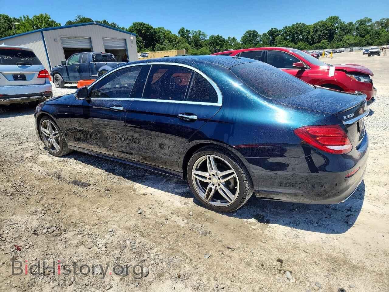 2017 MERCEDES-BENZ E-CLASS - VIN: WDDZF4JB2HA057602 - Фото 2