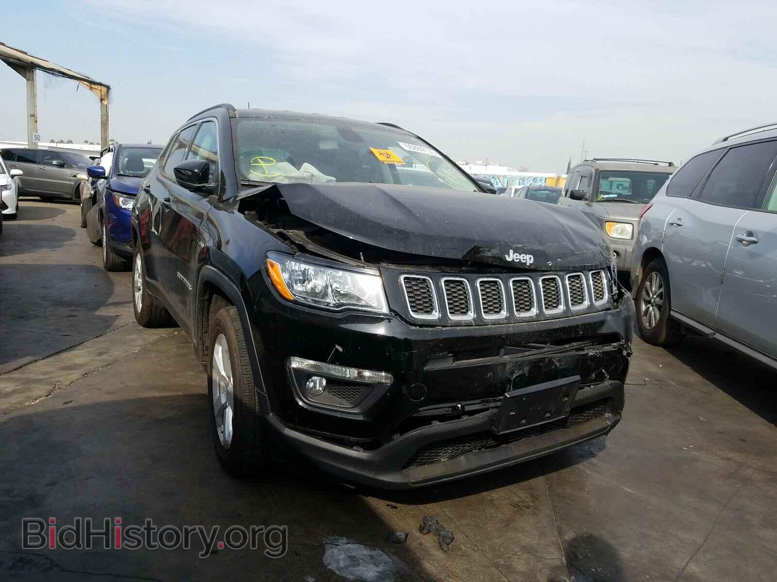 Фотография 3C4NJCBB3KT788815 - JEEP COMPASS 2019