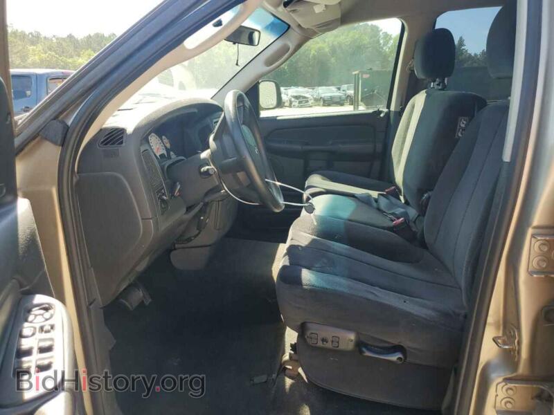 2005 Dodge RAM 1500 (VIN 1D7HA18D75S306997) — photo 7 of 14