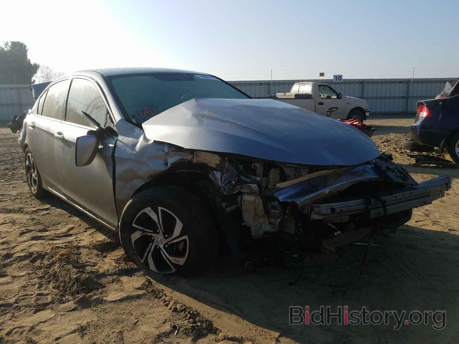 Photo 1HGCR2F30HA171032 - HONDA ACCORD 2017