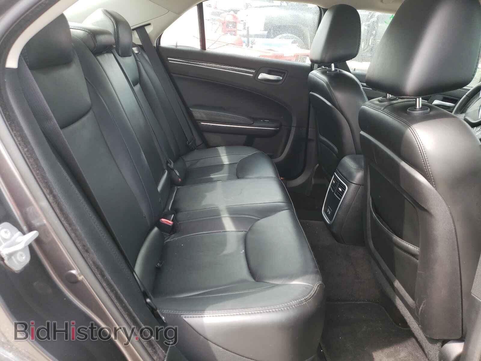 2017 CHRYSLER 300 - VIN: 2C3CCAAG5HH593775 - Фото 6
