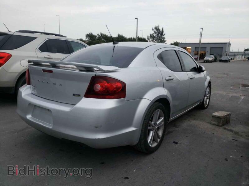 2011 Dodge AVENGER (VIN 1B3BD1FG4BN510320) — фото 4 из 10