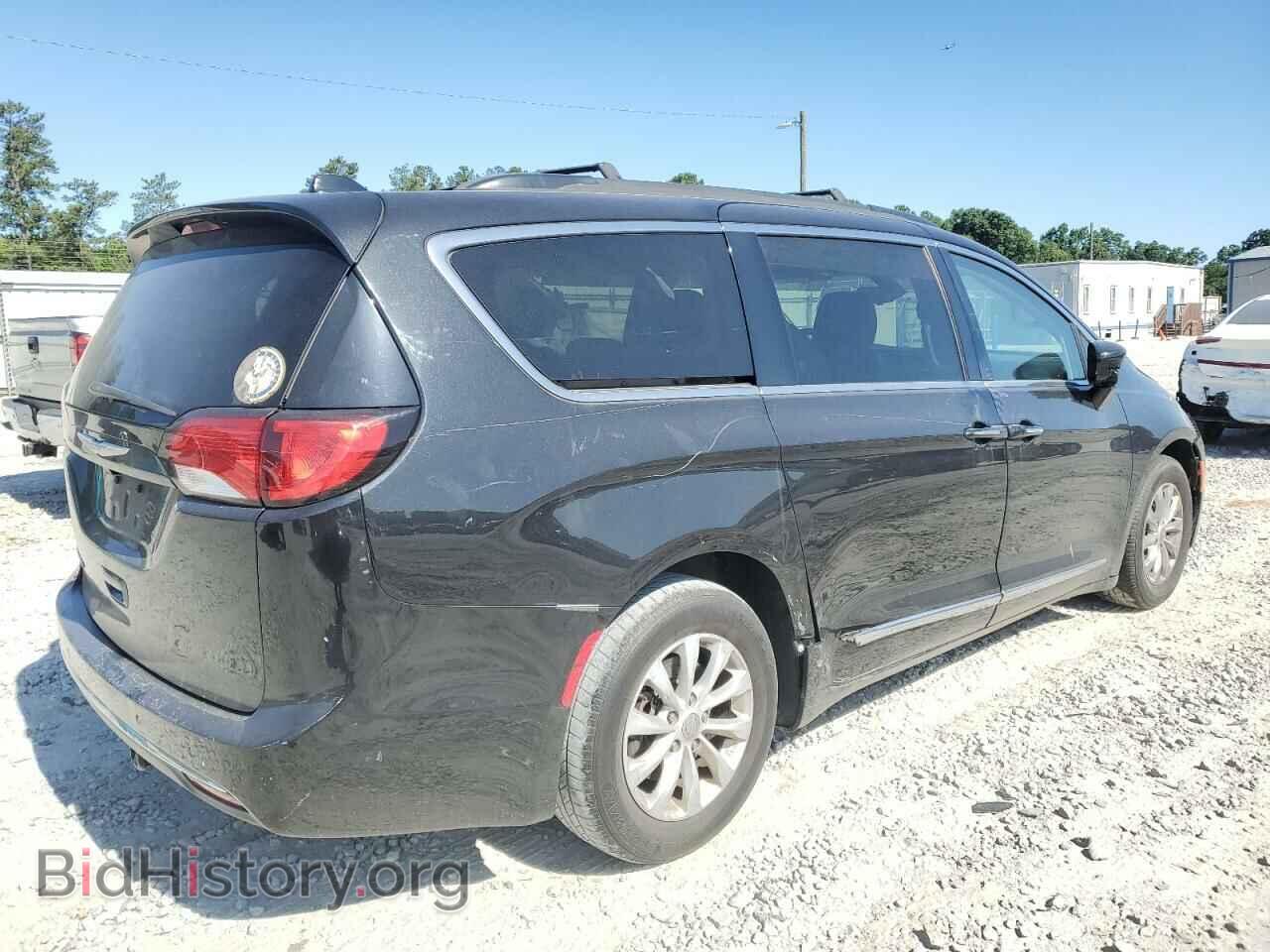 2017 CHRYSLER PACIFICA - VIN: 2C4RC1BG6HR745349 - Фото 3