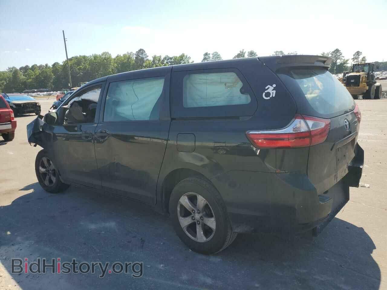 2017 TOYOTA All Models - VIN: 5TDZZ3DC3HS885564 - Фото 2