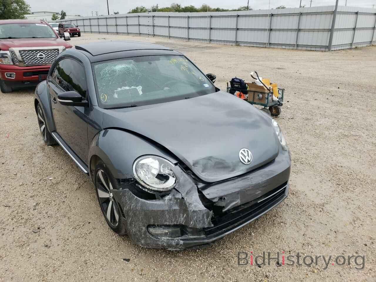 Photo 3VWV67AT7CM632398 - VOLKSWAGEN BEETLE 2012