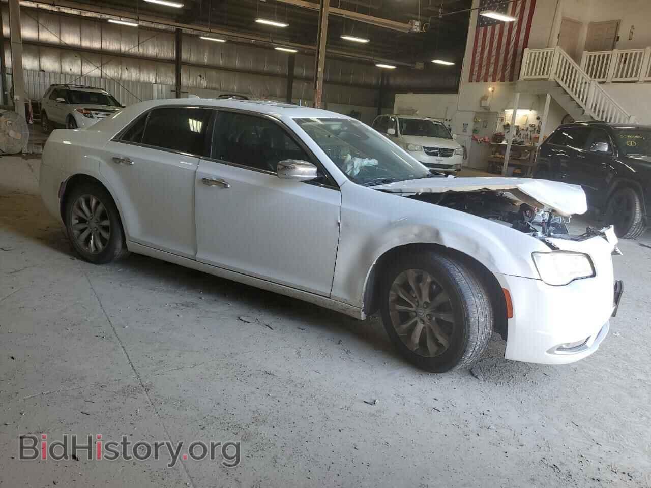 2016 CHRYSLER 300 - VIN: 2C3CCAKG5GH244290 - Фото 4