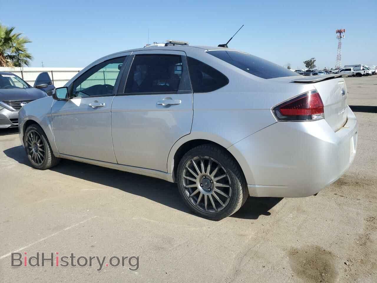 2011 FORD FOCUS - VIN: 1FAHP3GN6BW136432 - Фото 2
