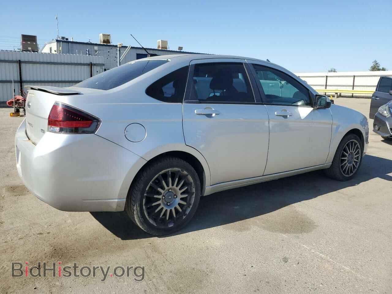 2011 FORD FOCUS - VIN: 1FAHP3GN6BW136432 - Фото 3