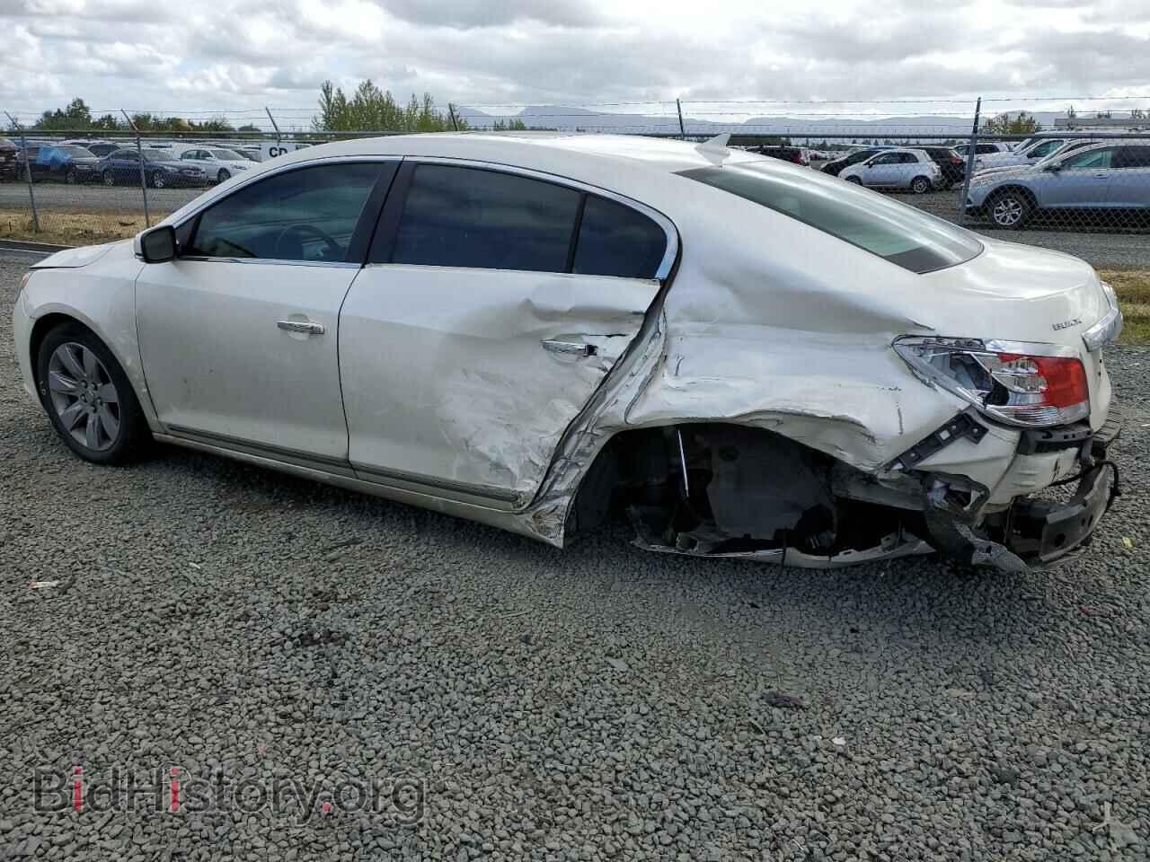 2013 BUICK LACROSSE - VIN: 1G4GC5E38DF320395 - Фото 2