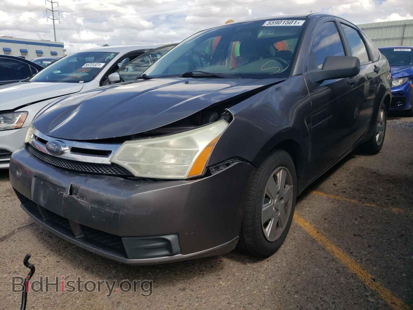 2010 FORD FOCUS - VIN: 1FAHP3EN6AW172137 - Фото 2