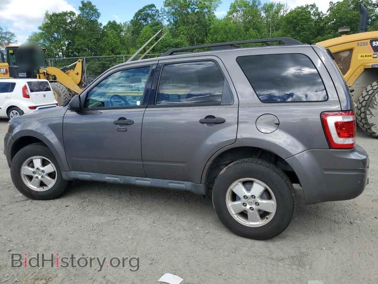 2011 FORD ESCAPE - VIN: 1FMCU0D77BKB01161 - Фото 2