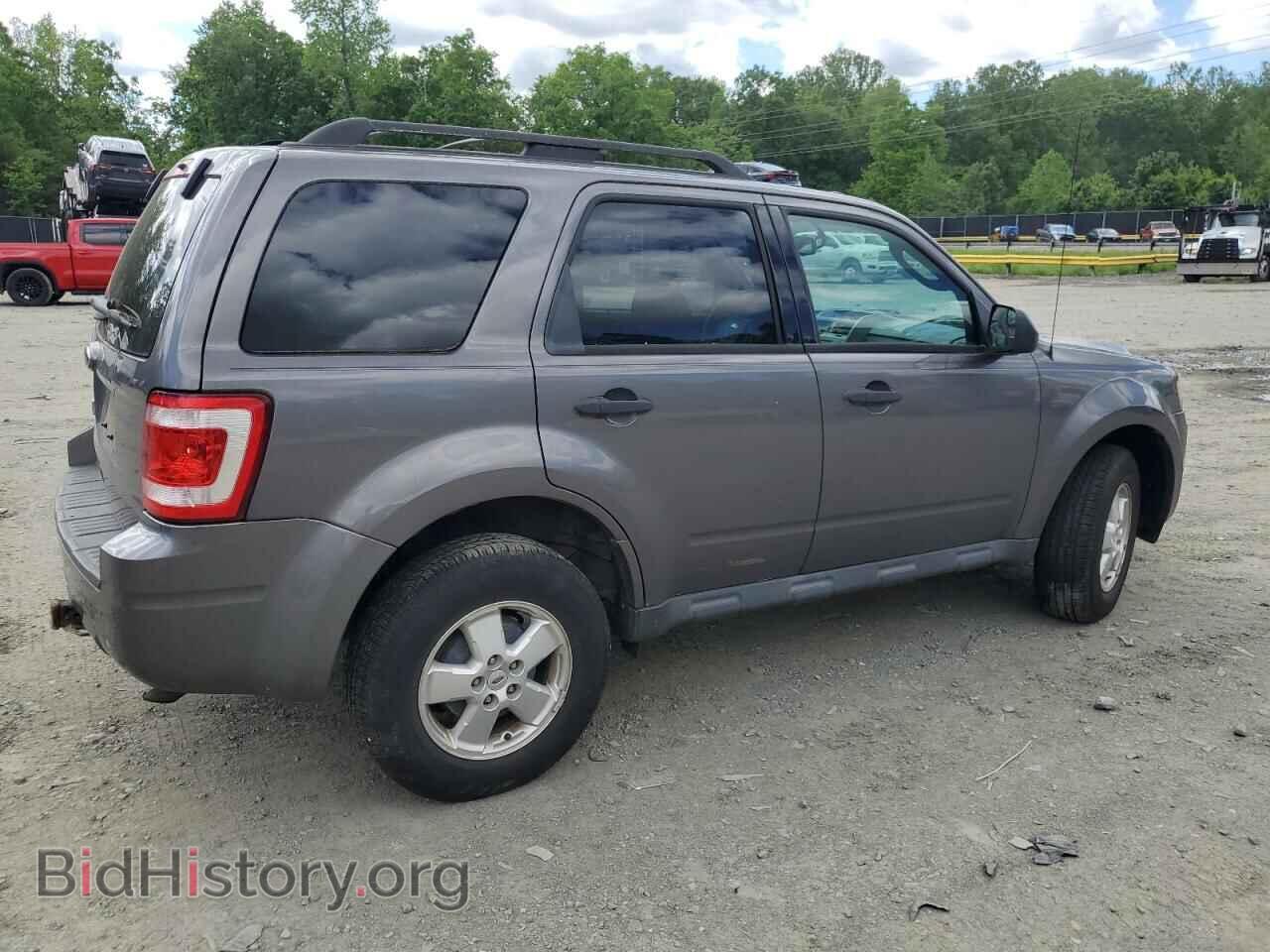 2011 FORD ESCAPE - VIN: 1FMCU0D77BKB01161 - Фото 3