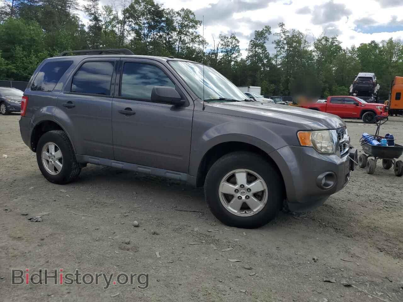 2011 FORD ESCAPE - VIN: 1FMCU0D77BKB01161 - Фото 4