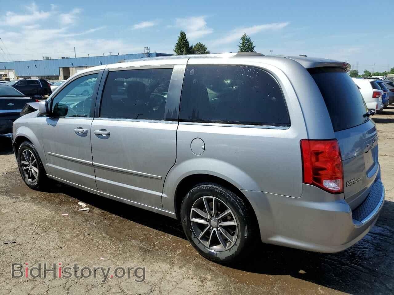 2017 DODGE CARAVAN - VIN: 2C4RDGCG8HR716224 - Фото 2