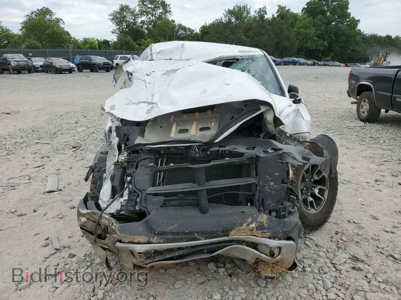2017 RAM 1500 - VIN: 1C6RR7YT1HS566499 - Photo 5