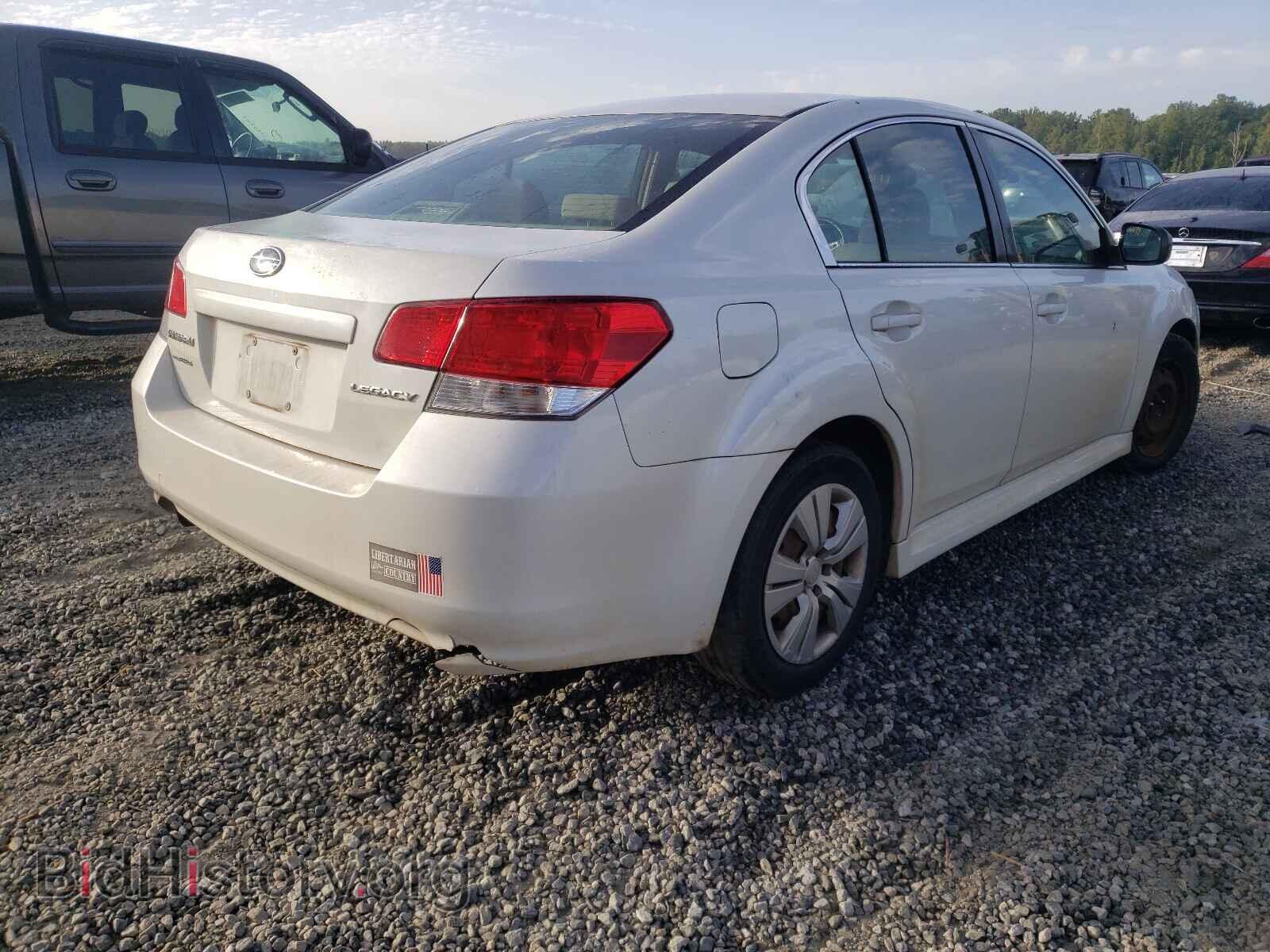 2013 SUBARU LEGACY - VIN: 4S3BMCA68D3025377 - Фото 4