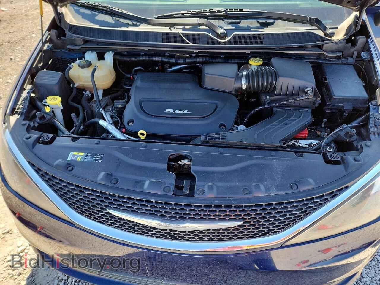 2017 CHRYSLER PACIFICA - VIN: 2C4RC1CG8HR739194 - Фото 12