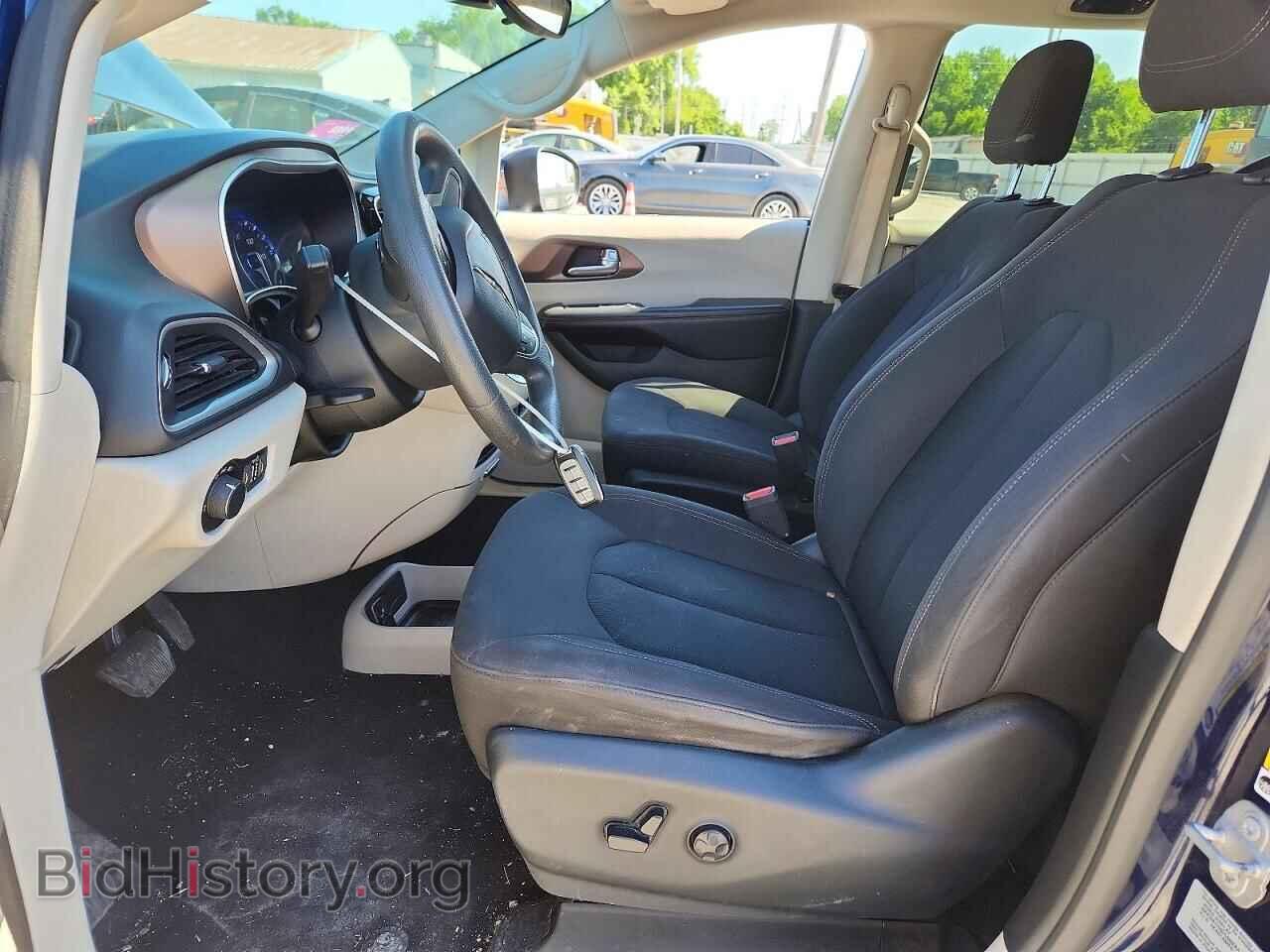 2017 CHRYSLER PACIFICA - VIN: 2C4RC1CG8HR739194 - Фото 7
