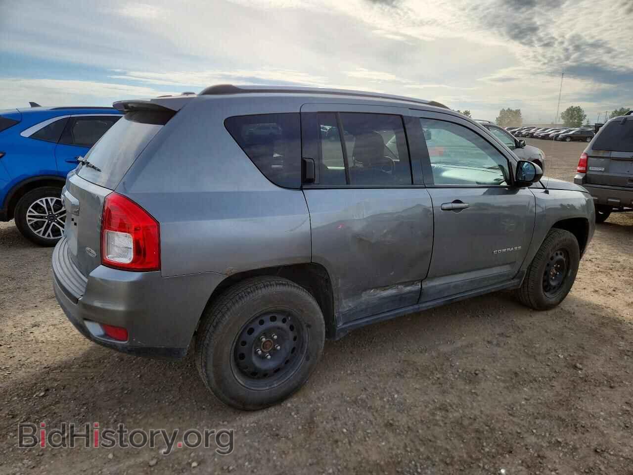 2012 JEEP COMPASS - VIN: 1C4NJDABXCD523064 - Photo 3