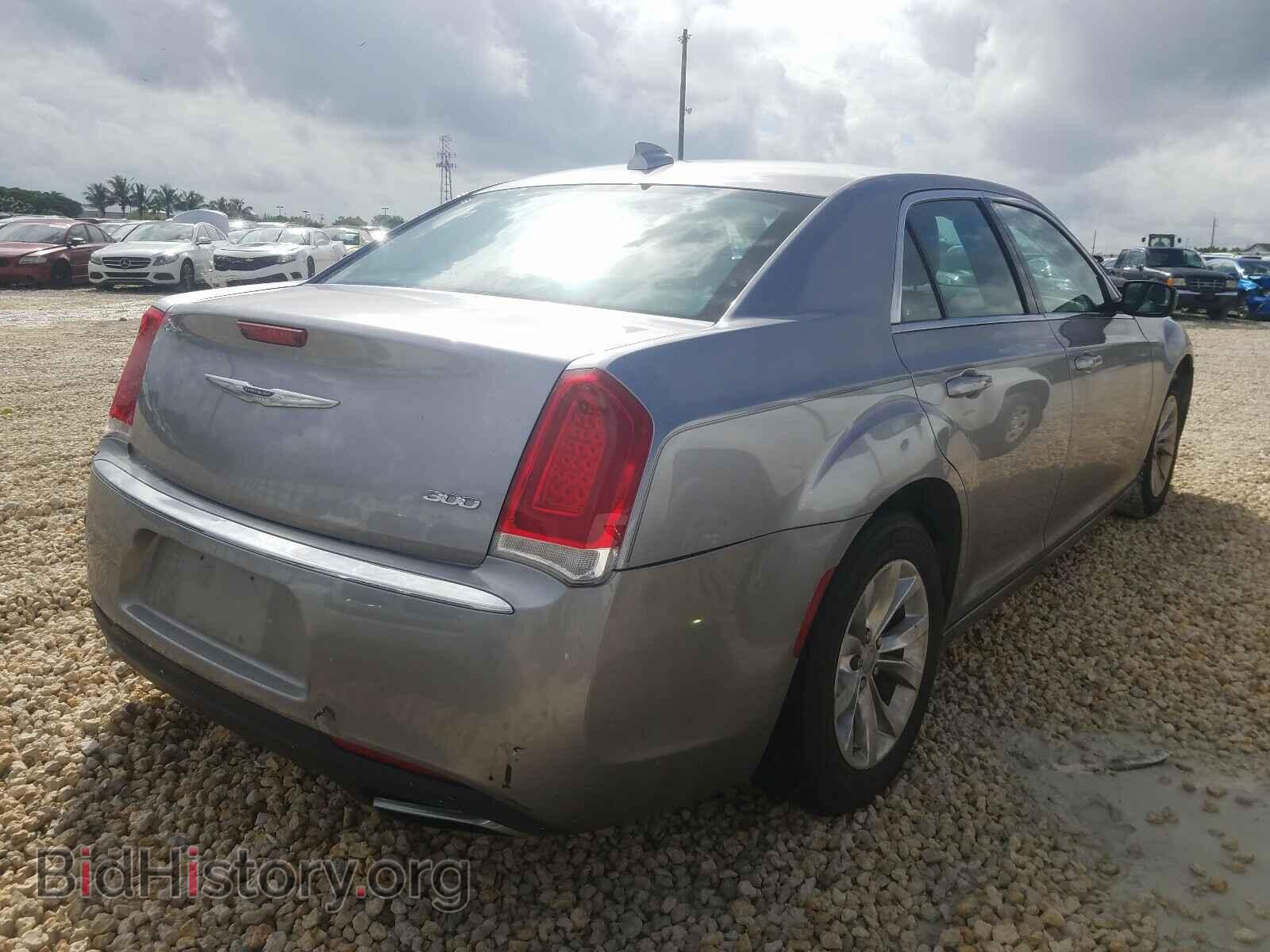 2016 CHRYSLER 300 - VIN: 2C3CCAAG4GH234108 - Фото 4