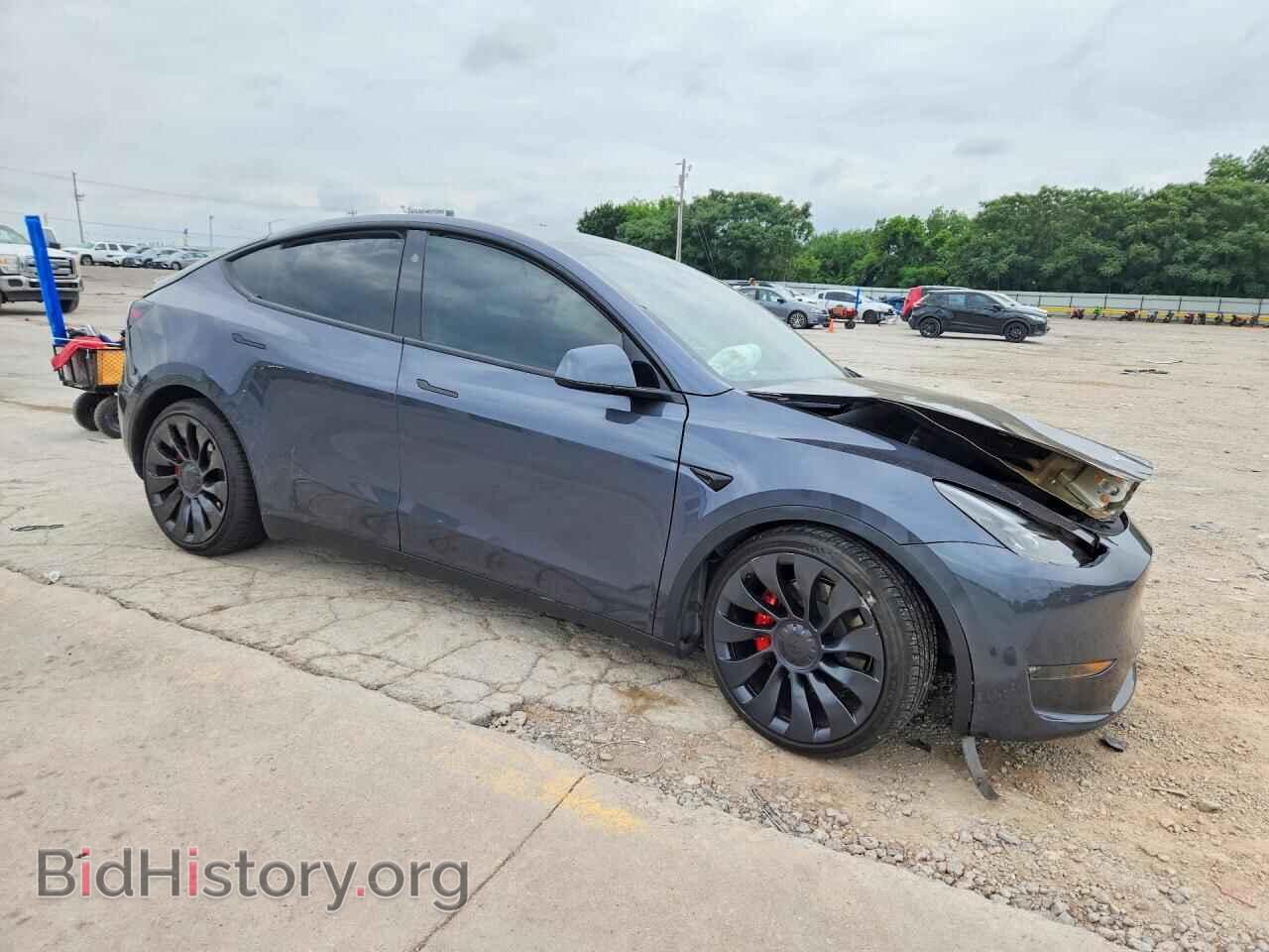 2023 TESLA MODEL Y - VIN: 7SAYGDEF2PF813695 - Photo 4