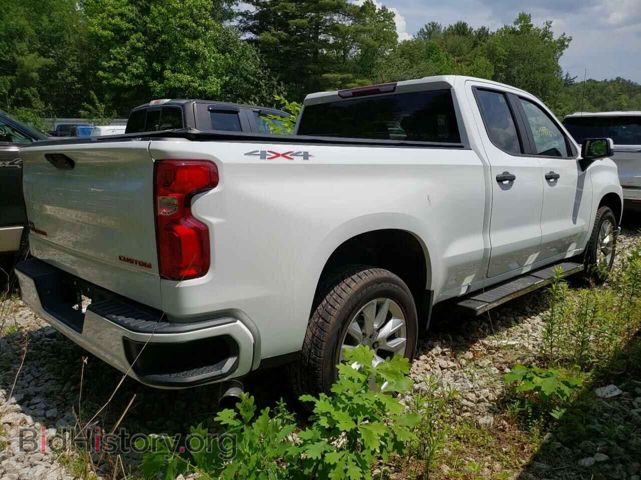 2019 CHEVROLET ALL Models - VIN: 1GCRYBEH0KZ235717 - Фото 3